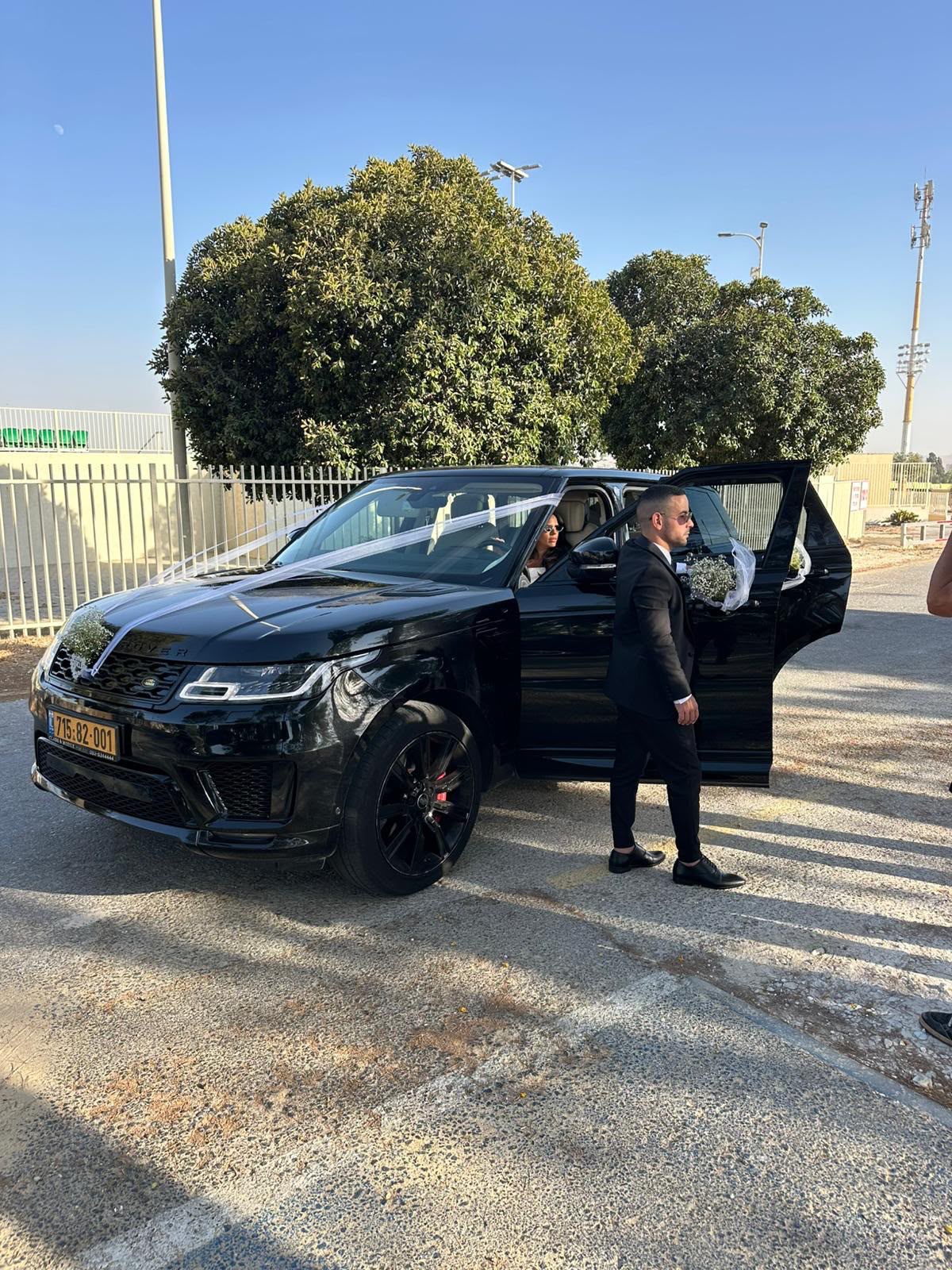Range Rover Sport עם נהג צמוד